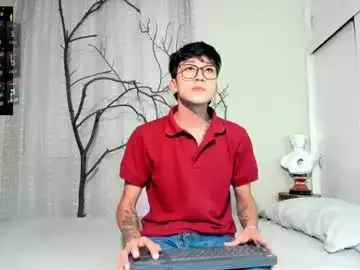 Chaturbate Best Webcam of guy_veryhot1