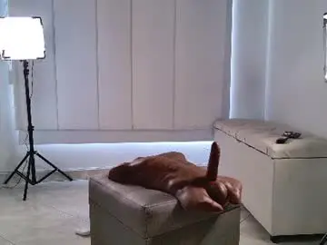 Chaturbate Best live sex cam show of halliee