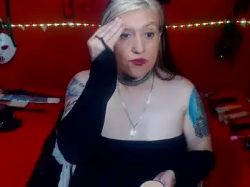 Chaturbate Free Porn Cam of randymaturex01