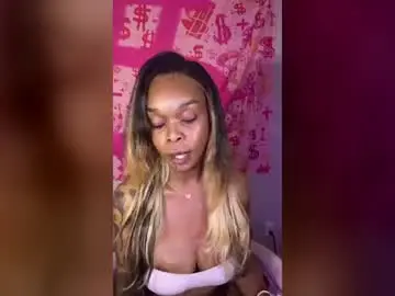 Chaturbate Live Sex Cam of samanthaporsha