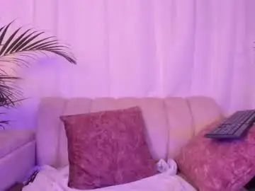 Chaturbate Sex Cam of scarlet_boobs01