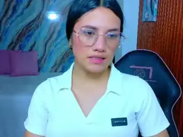 Chaturbate Sex Cam of chiara_tay