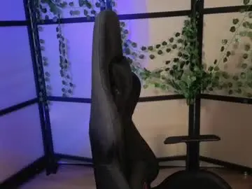 Chaturbate Sex Cam of diana_floweri