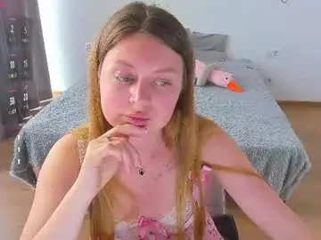 Chaturbate Live Porn of kitkatvel