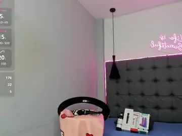 Chaturbate Private Sex Chat of scarletcherry18