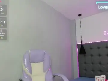 Chaturbate Free Porn Cam of scarletcherry18