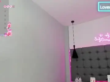 Chaturbate Adult Webcam of scarletcherry18