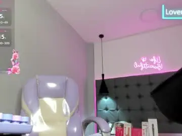 Chaturbate Free Live Porn of scarletcherry18