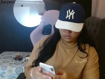 Chaturbate Private Sex Chat of valeri_harpers4