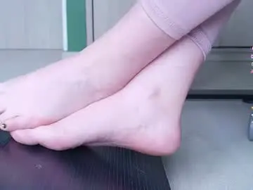 Chaturbate Live Sex Cam of feetbeth26