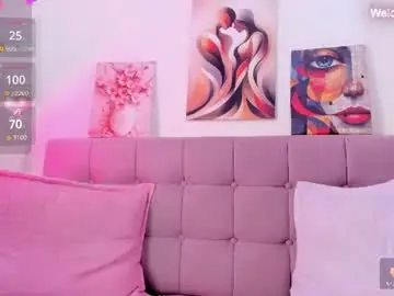 Chaturbate Live Sex Cam of hellen_starx