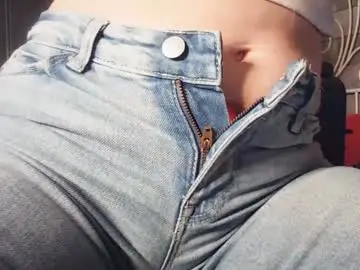Chaturbate Adult Video Chat of littleflowers
