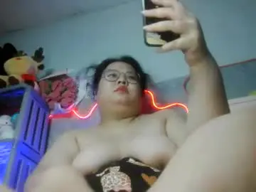 Chaturbate Live Sex Cam of tini_bei