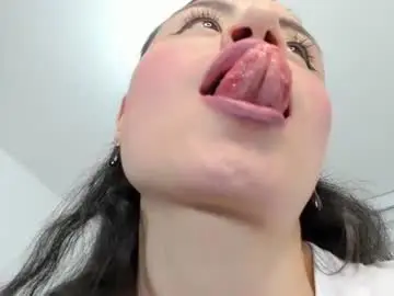 Chaturbate Live Porn of aliicce_1