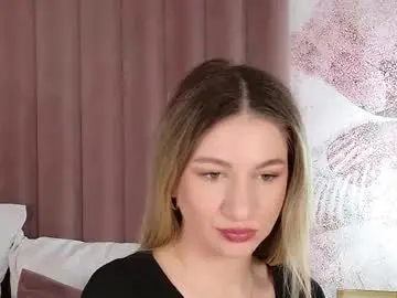 Chaturbate Best live sex cam show of ariaheart_