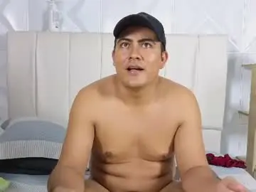 Chaturbate Watch Live Sex Cams of emily_and_sebastiann