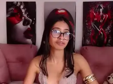 Chaturbate Live Porn of miahotcs