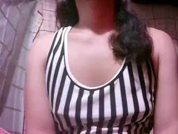 Chaturbate Live Sex Cam of pinay_janella10