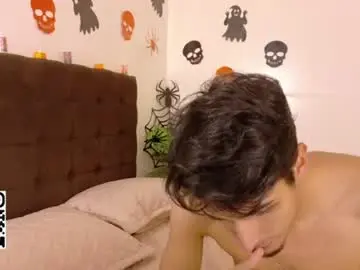 Chaturbate Live Porn of rarastate