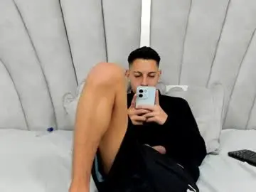 Chaturbate Adult Webcam of thiagos19