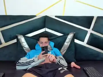 Chaturbate Sex Cam of thiagos19