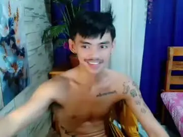 Chaturbate Watch Live Sex Cams of urhunky_boy