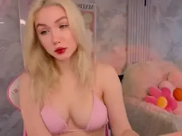Chaturbate Live Sex Cam of cutie_angels