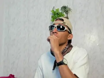 Chaturbate Best Webcam of dady_show69