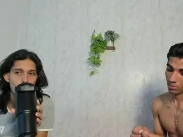 Chaturbate Live Sex Cam of dady_show69