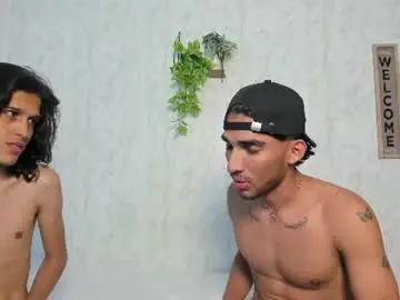 Chaturbate Free Live Porn of dady_show69