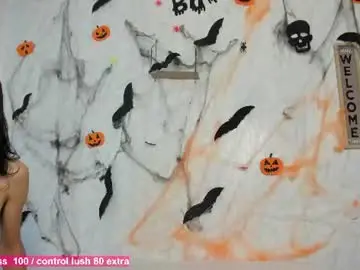 Chaturbate Live Porn of dady_show69