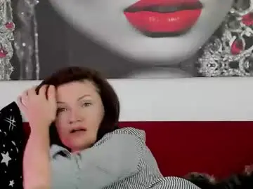 Chaturbate Live Sex of illegalbeauty87
