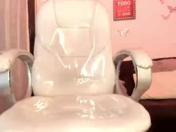 Chaturbate Live Sex Cam of katalella_ds
