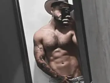 Chaturbate Sex Chat of noha_miler