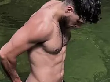 Chaturbate Live Porn of noha_miler