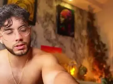 Chaturbate Sex Chat of noha_miler