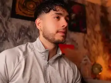 Chaturbate Sex Chat of noha_miler