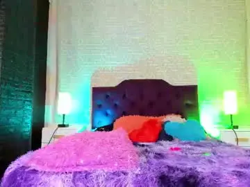 Chaturbate Live Sex Cam of zamara_kleii