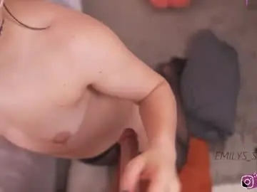 Chaturbate Sex Cam of emilys_scott