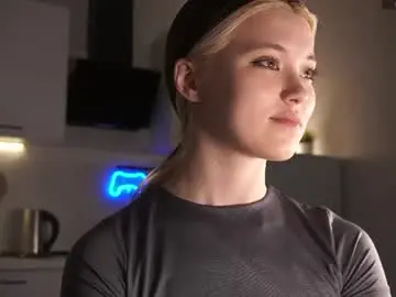 Chaturbate Live Sex Cam of shyakemi