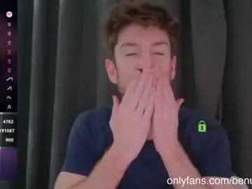 Chaturbate Free Live Porn of heyhotty1