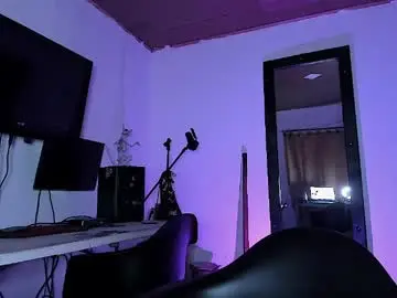Chaturbate Best live sex cam show of emilyrymer