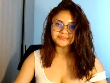 Chaturbate Best live sex cam show of lia_miracle