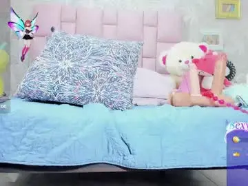 Chaturbate Live Sex Cam of mara_summerr