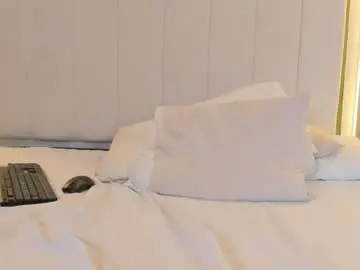 Chaturbate Sex Cam of naughtyrose_vc