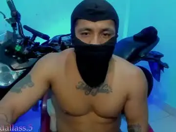 Chaturbate Free Porn Cam of damian_torner