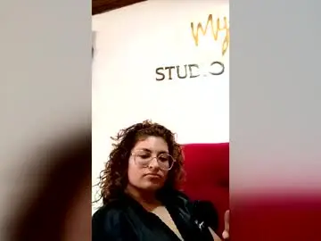 Chaturbate Adult Webcam of emily_fiori