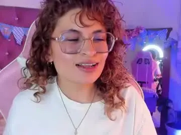Chaturbate Live Sex Cam of emily_fiori