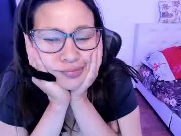 Chaturbate Free Live Porn of esmeralda_milf1