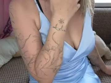 Chaturbate Free Porn Cam of lucy_curvy